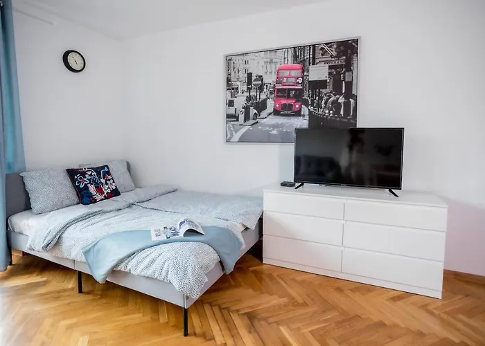 Superapart Plac Dabrowskiego 12